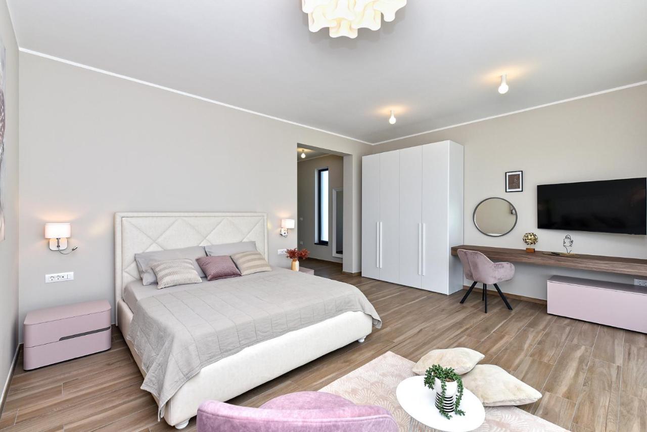 New Villa Tihi Otok Near The Beach Fažana Dış mekan fotoğraf